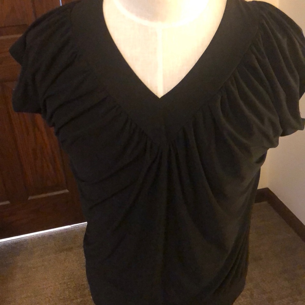Black Flattering Top.  Size M. $6
